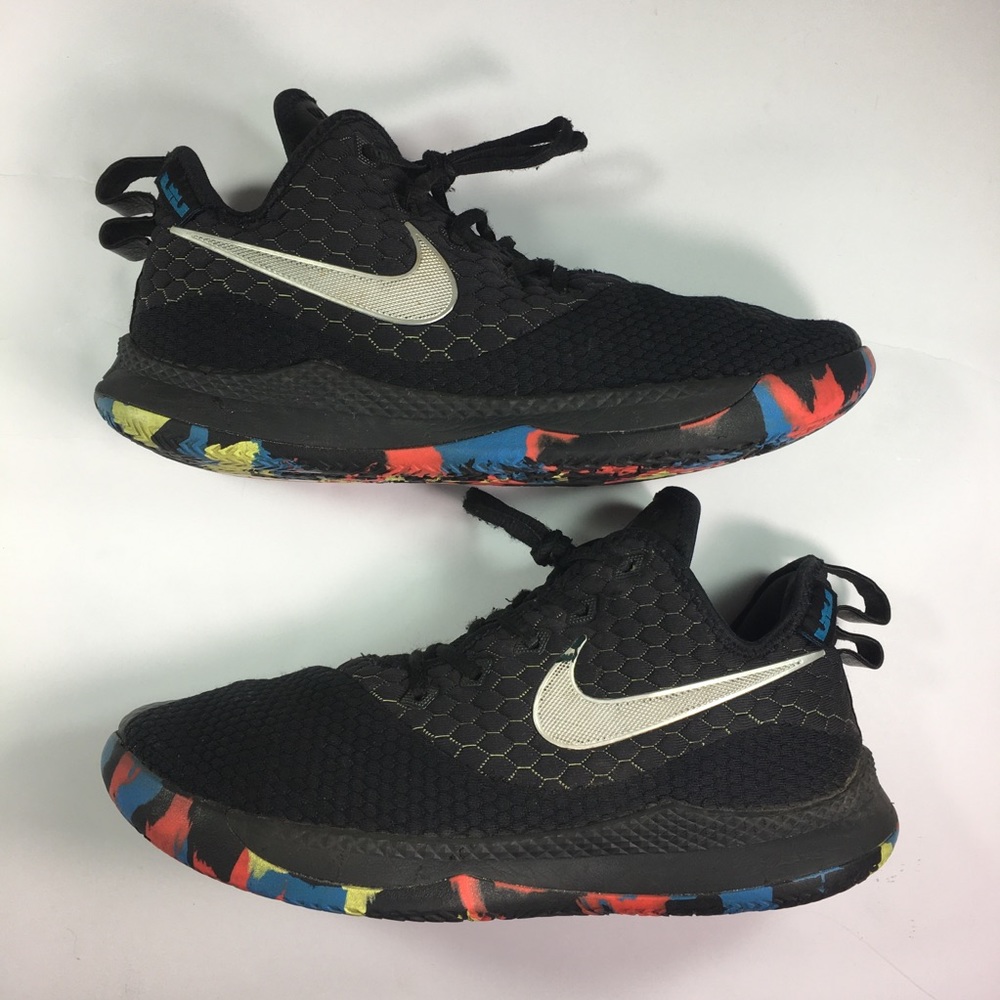 Nike LeBron Witness 3 Men’s Basketball Shoes
